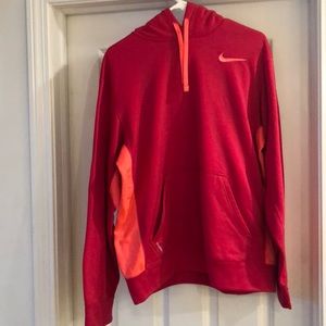 NIKE therma fit sweatshirt